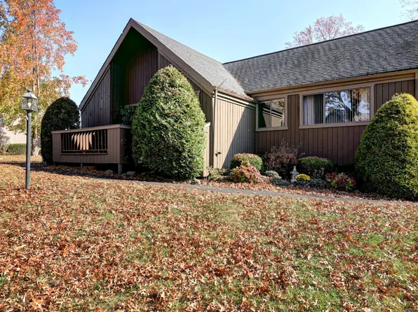 157 South Trail #A, Stratford, CT 06614