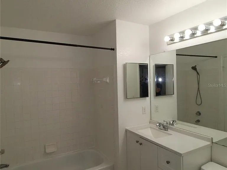 8801 Latrec Ave #105 — Photo 7
