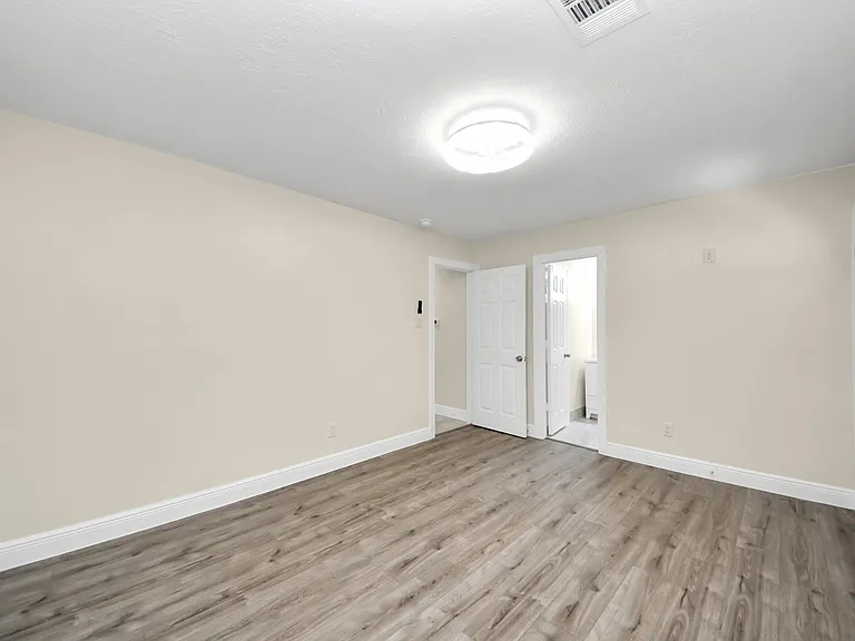 7066 Villa Dr #A — Photo 6