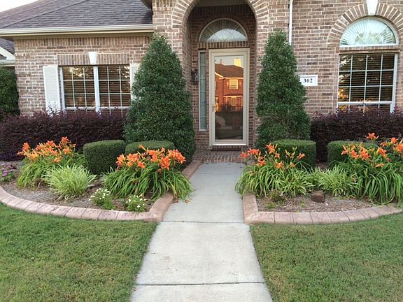 2nd image of 302 Wooded Glen Dr