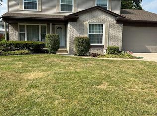 21440 Constitution St W, Southfield, MI 48076