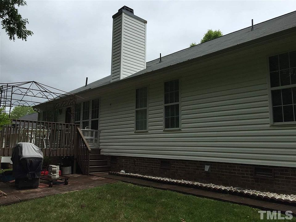 2nd image of 209 Alberbury Commons Ct
