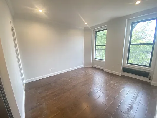 Rented by Vertical Real Estate LLC | media 1