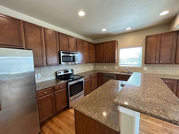 2nd image of 9415 Torecco Ct