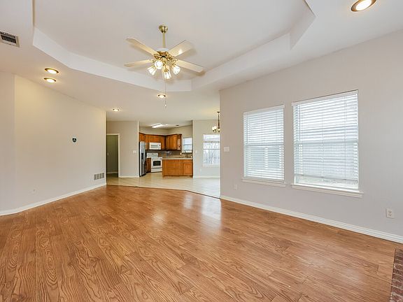 4th image of 3512 Wessex Ct