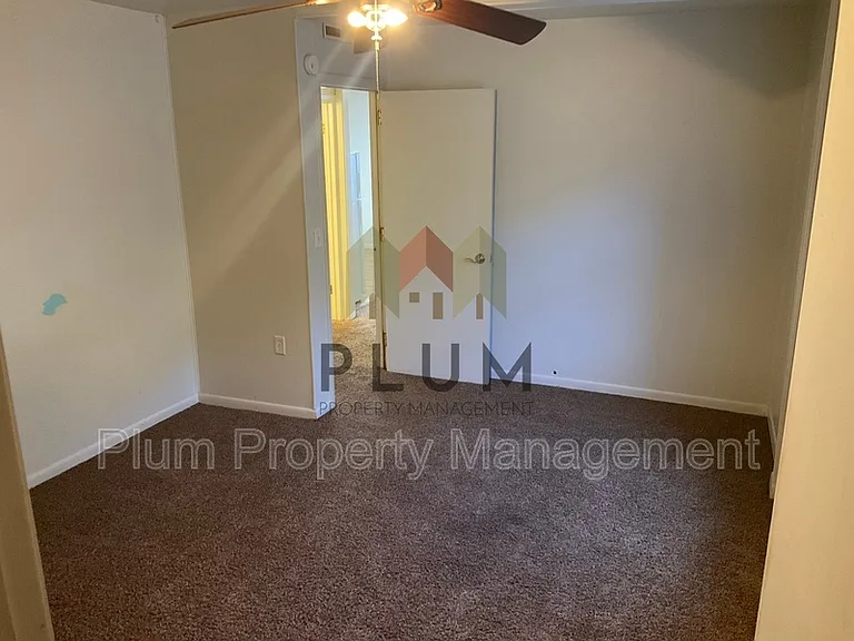 3915 Highway 200 E #7 — Photo 6
