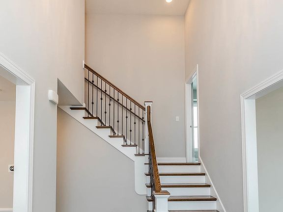 4th image of 14557 Sanctuary Dr