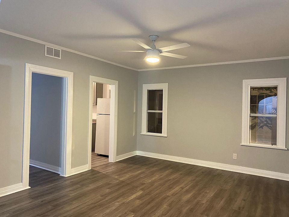 1st image of 718 N Hayworth Ave