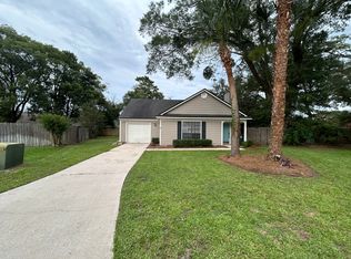 2443 Footbridge Ln, Jacksonville, FL 32224