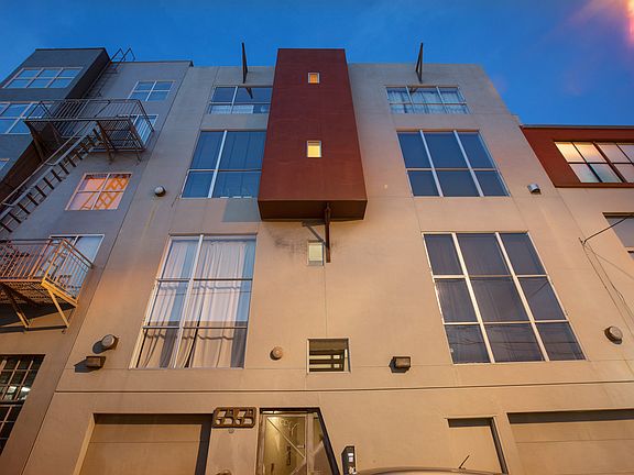 2nd image of 55 Norfolk St APT 301