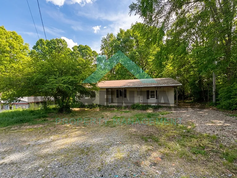 2214 Noahtown Rd — Photo 1