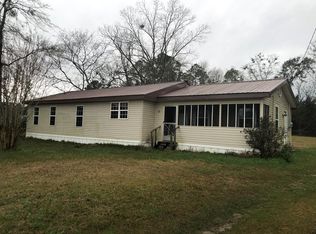 114 Underwood Dr, Uvalda, GA 30473