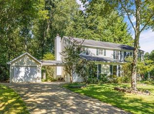 4268 Millhouse Ln, Peachtree Corners, GA 30092