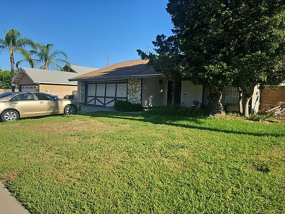 4th image of 10272 Pepper St