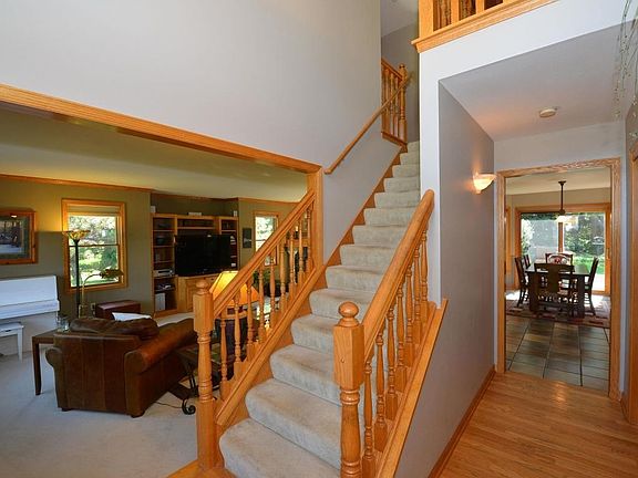 2nd image of W278N7141 Millpond Way