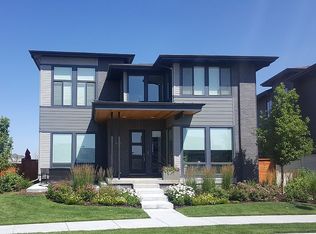 8701 E 52nd Pl, Denver, CO 80238