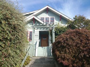 6020 Palatine Ave N, Seattle, WA 98103