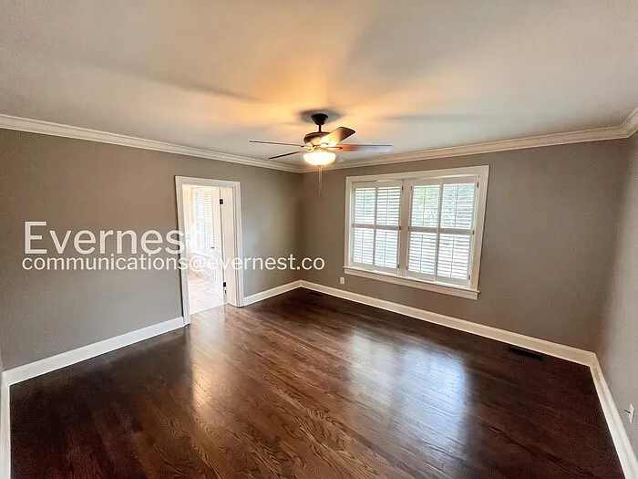 109 Mayfair Rd — Photo 10
