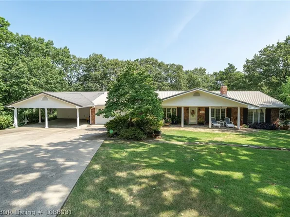 2700 Blue Bird Ln, Poteau, OK 74953