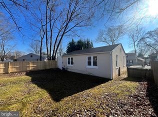 409 Trenton Ct, Wallingford, PA 19086