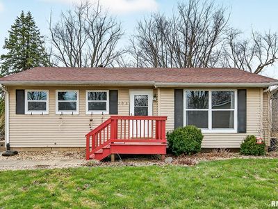 306 Parkview Dr, Washington, IL, 61571