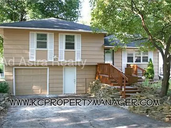 1005 E 117th St, Kansas City, MO 64131