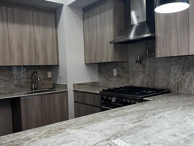167 Saint Pauls Ave #1 — Photo 2