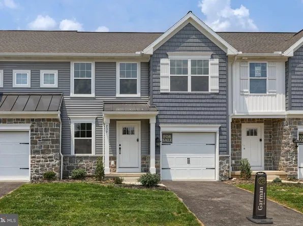 239 Highland Ct, Annville, PA 17003