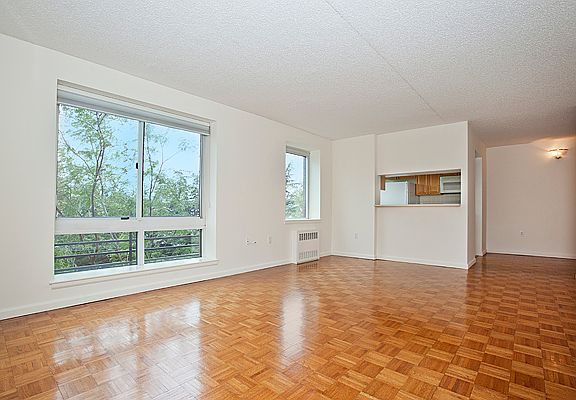2nd image of 50 Battery Pl APT 4G