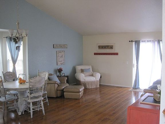 5th image of 7360 Prythania Park Dr