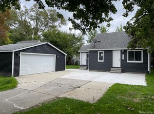 7520 Prospect Ave, Warren, MI 48091