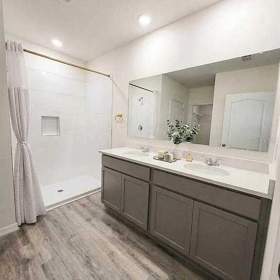5414 Hayloft Dr — Photo 10