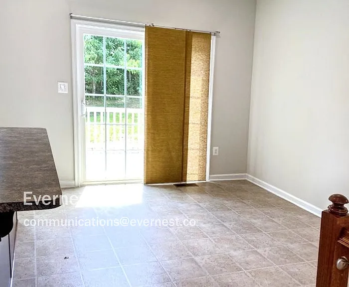 8433 Devries Ln — Photo 15
