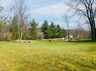 Erie Ave NW, Canal Fulton, OH 44614