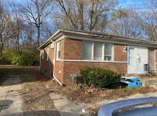 2150 Stieber St, Westland, MI 48186