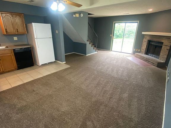 4th image of 107 SW Oxford Pl #10511642