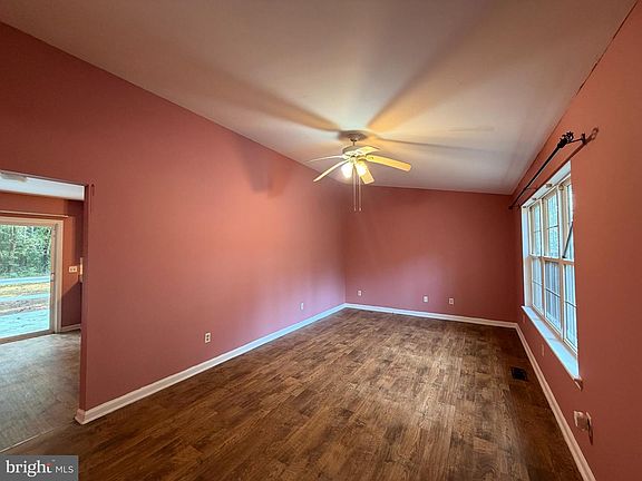 4th image of 208 Harford Rd