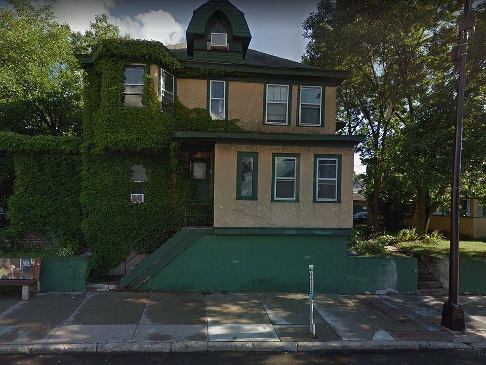 1st image of 1701 W Lake St