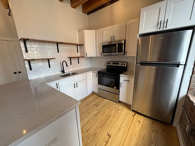 45 Wingate St — Photo 8