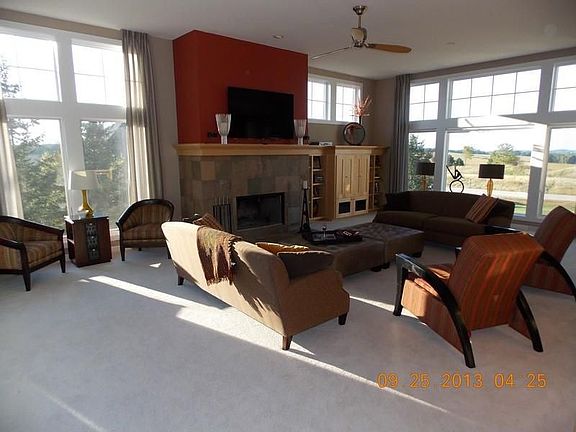4th image of N78W37503 Tamarack Dr