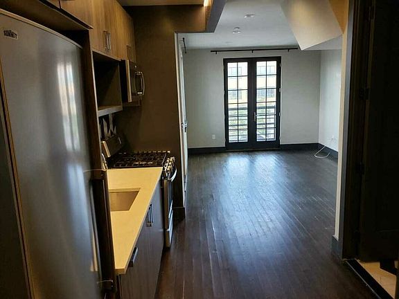 2nd image of 1475 Gates Ave #4F