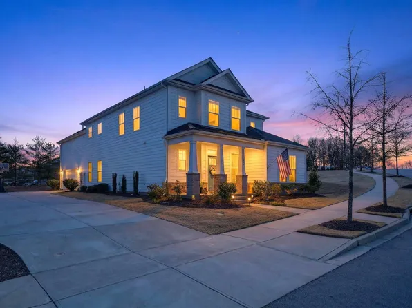 102 Kirkstone Dr, Greenville, SC 29607