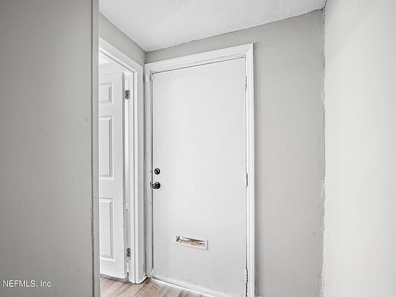 6th image of 1585 W 15TH Street