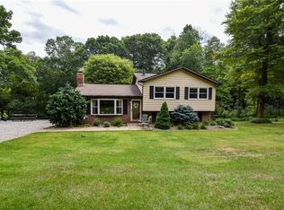 120 Oak Forest Ln, Butler, PA 16001
