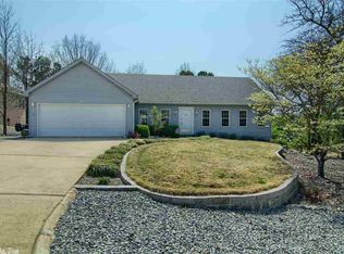 155 Castano Dr, Hot Springs, AR 71909