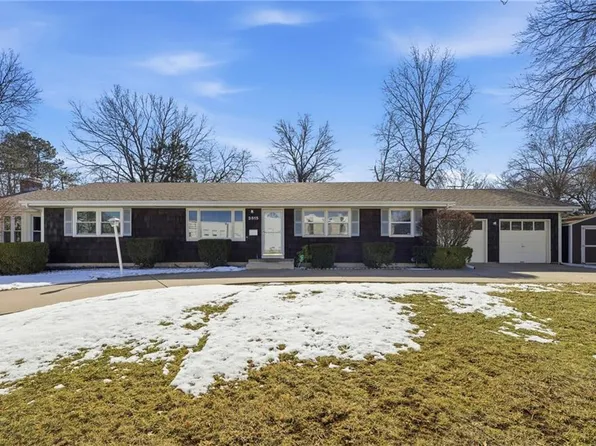 3815 W 73rd Ter, Prairie Village, KS 66208