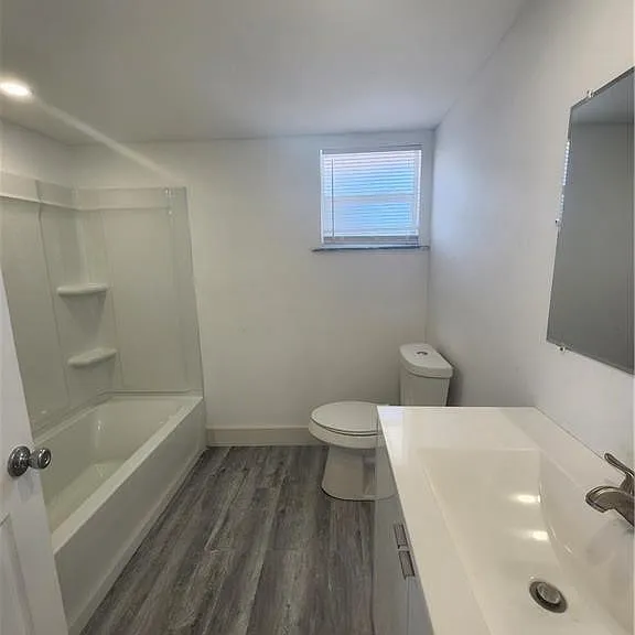 2248 Marina Park Dr — Photo 9