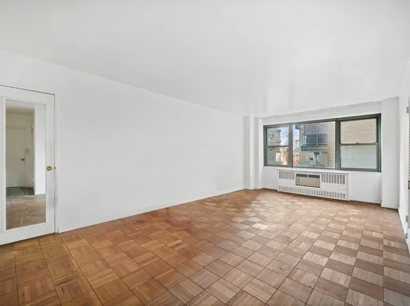 525 East 86th Street image 5 of 8