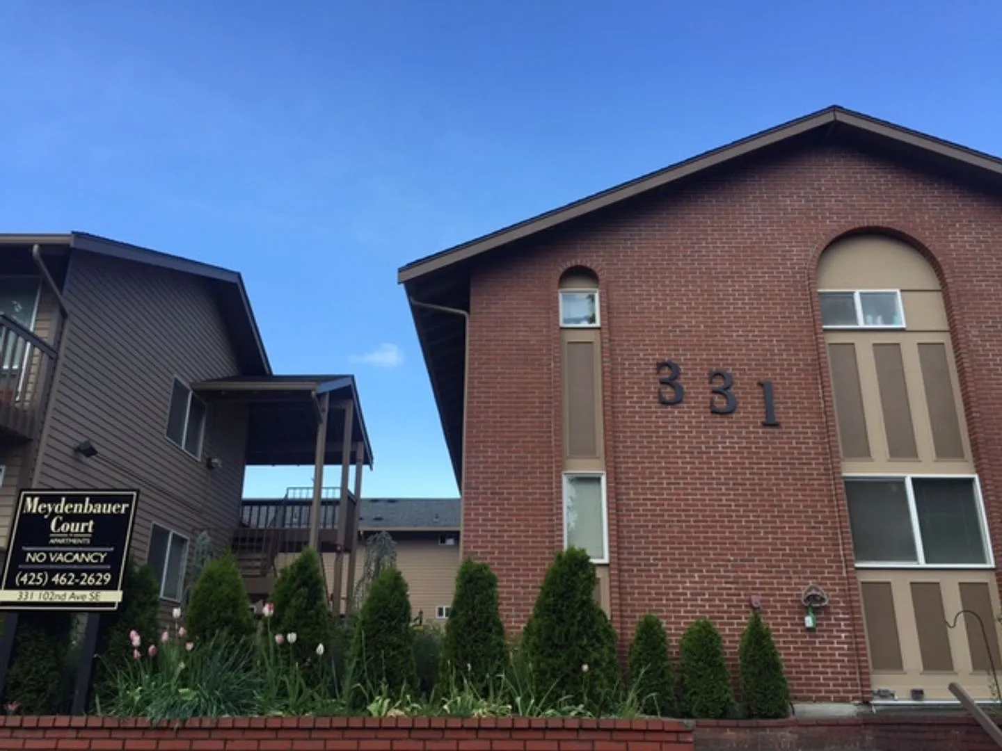 Meydenbauer Court Apartments — Photo 1