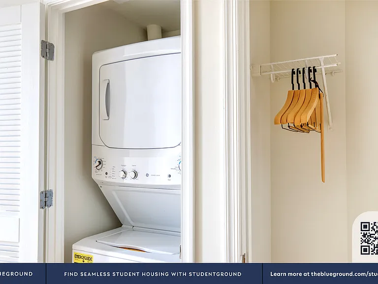 Washer/Dryer in Apartment